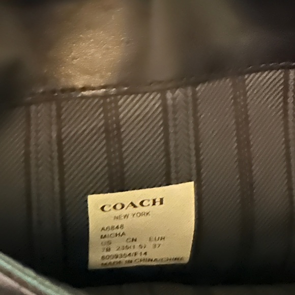 Authentic Coach black leather boots size 7 - hard to find great condition! - Picture 5 of 7